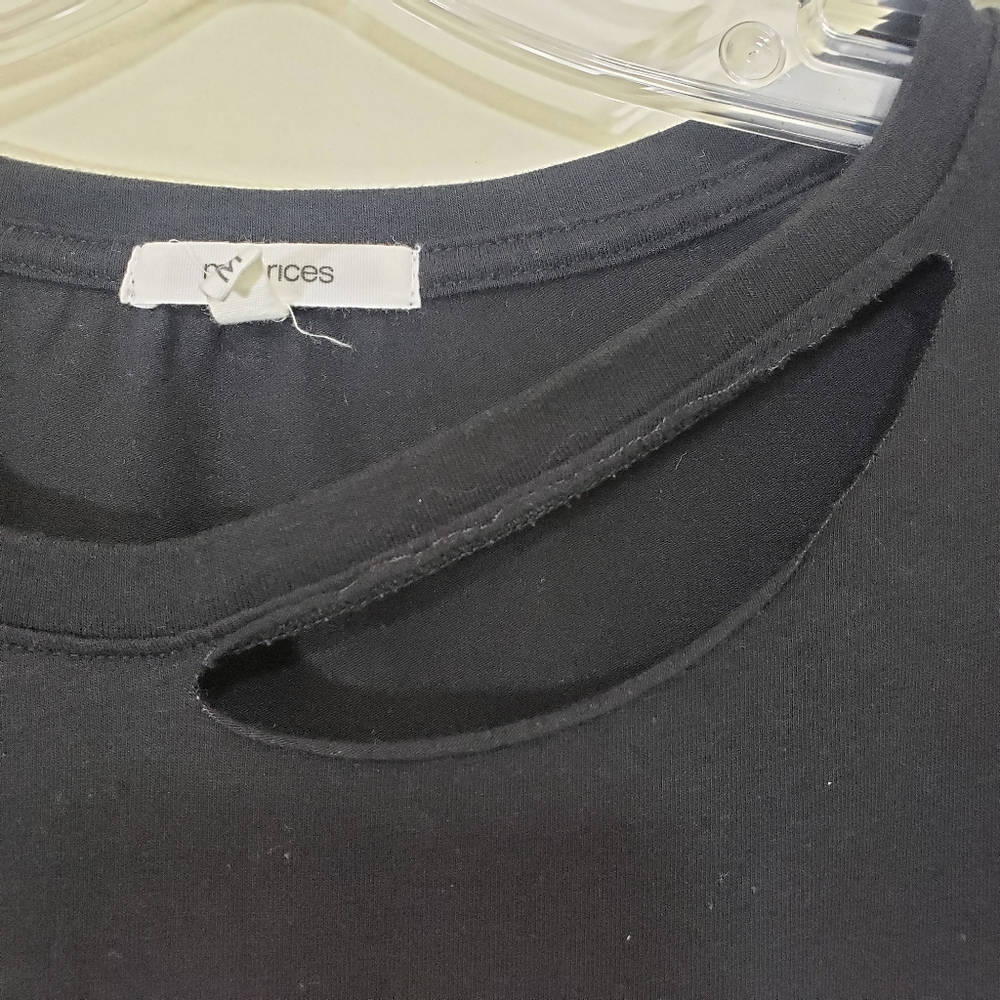 Maurices easy tiger graphic open neck short sleeve shirt woman's size me… - Picture 3 of 7